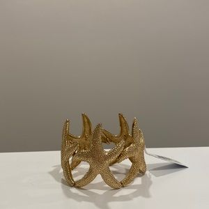 NWT Gold Starfish Bracelet
